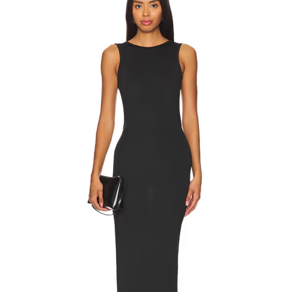 Backless maxi dress